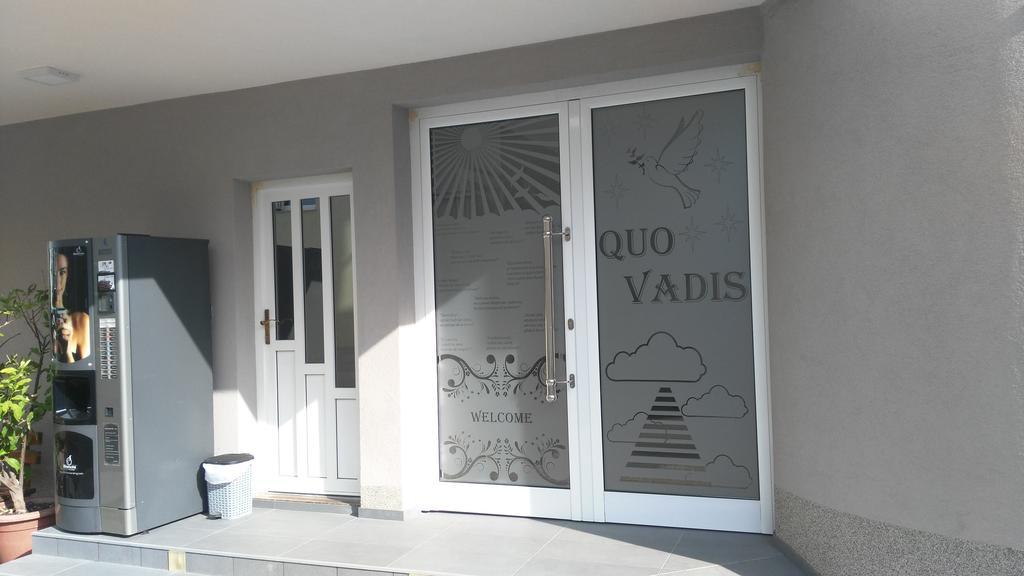 Hotel Quo Vadis Međugorje Exteriör bild