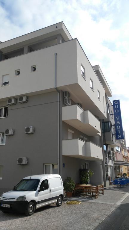 Hotel Quo Vadis Međugorje Exteriör bild